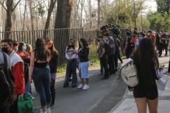 [VIDEO] Alerta por eventual brote de COVID-19 tras masiva fiesta en parque de La Reina