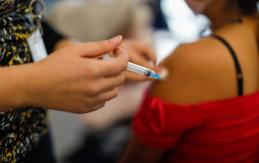 Calendario de vacunación de niños: este lunes inicia la inoculación para menores de 11 años Calendario de vacunación de niños: este lunes inicia la inoculación para menores de 11 años