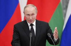 Presidente Putin se aísla tras casos de COVID-19 en su entorno Presidente Putin se aísla tras casos de COVID-19 en su entorno