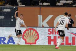 "¿Se imaginan a Leo Gil con Charles al medio?": Hinchas exigen a volante de Colo Colo en La Roja