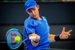 Jarry no pudo ante Gombos y Eslovaquia iguala la serie 1-1 ante Chile en Copa Davis Jarry no pudo ante Gombos y Eslovaquia iguala la serie 1-1 ante Chile en Copa Davis