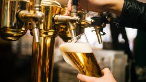 Brasileño murió tras explosión de barril de cerveza en su propio cumpleaños Brasileño murió tras explosión de barril de cerveza en su propio cumpleaños