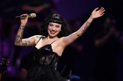 Mon Laferte comparte nueva foto de su embarazo a las 15 semanas Mon Laferte comparte nueva foto de su embarazo a las 15 semanas