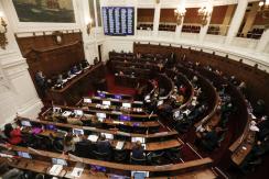 Con 130 indicaciones revisadas termina primera jornada de votación del reglamento de la Convención