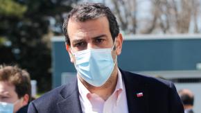 Delgado dice que "ingreso clandestino" de personas al país es "motivo suficiente" para expulsiones