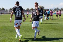 Con golazos de Leo Gil e Iván Morales, Colo Colo derrotó a Palestino y sigue firme como líder Con golazos de Leo Gil e Iván Morales, Colo Colo derrotó a Palestino y sigue firme como líder