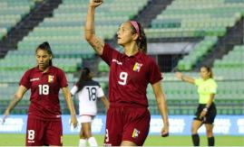 Futbolistas venezolanas acusan a exseleccionador de abuso sexual Futbolistas venezolanas acusan a exseleccionador de abuso sexual