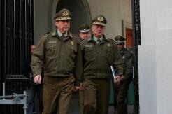 Fiscalía pide prisión preventiva para exgenerales de Carabineros Gustavo González y Bruno Villalobos Fiscalía pide prisión preventiva para exgenerales de Carabineros Gustavo González y Bruno Villalobos