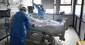 Chile reporta 1.037 contagios nuevos de COVID-19 este viernes y anota cifra más alta en 9 semanas Chile reporta 1.037 contagios nuevos de COVID-19 este viernes y anota cifra más alta en 9 semanas