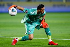 ¿Salvó a Chile de una goleada? Bravo respondió con siete atajadas en la derrota frente a Perú ¿Salvó a Chile de una goleada? Bravo respondió con siete atajadas en la derrota frente a Perú