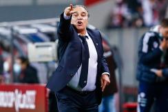 Martín Lasarte tiene confianza en La Roja: "Es posible dar vuelta esta situación" Martín Lasarte tiene confianza en La Roja: "Es posible dar vuelta esta situación"