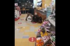 Mujer que solicitó a pareja que se pusieran la mascarilla sufre violenta agresión en Viña del Mar Mujer que solicitó a pareja que se pusieran la mascarilla sufre violenta agresión en Viña del Mar