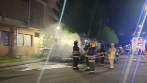 Ataque incendiario en facultad de la Universidad de Concepción deja dos vehículos quemados Ataque incendiario en facultad de la Universidad de Concepción deja dos vehículos quemados