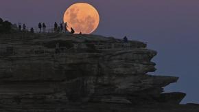 La sutil influencia de la Luna en el clima de la Tierra (y por qué cada año se aleja un poco) La sutil influencia de la Luna en el clima de la Tierra (y por qué cada año se aleja un poco)