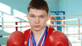 Rusia: Boxeador enfrentó y mató a oso pardo salvaje que dio muerte a su amigo, pero terminó en coma Rusia: Boxeador enfrentó y mató a oso pardo salvaje que dio muerte a su amigo, pero terminó en coma