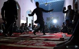 Talibanes matan a dos personas por poner música en una boda Talibanes matan a dos personas por poner música en una boda