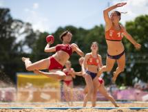 Federación mundial de Handball cambia los uniformes femeninos tras acusación de sexismo Federación mundial de Handball cambia los uniformes femeninos tras acusación de sexismo