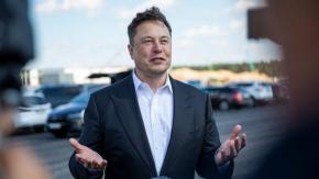 Elon Musk pone dos condiciones para vender acciones de Tesla y acabar con la hambruna mundial Elon Musk pone dos condiciones para vender acciones de Tesla y acabar con la hambruna mundial
