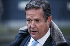 Renuncia presidente de un banco en Reino Unido por sus vínculos con Jeffrey Epstein Renuncia presidente de un banco en Reino Unido por sus vínculos con Jeffrey Epstein