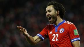 "Es súper malo": Tomás Alarcón revela cómica anécdota con Ben Brereton en La Roja "Es súper malo": Tomás Alarcón revela cómica anécdota con Ben Brereton en La Roja