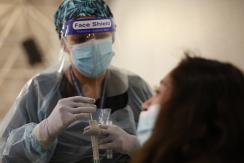 Chile registra 1.953 contagios nuevos de COVID-19: positividad en la RM aumentó en 4%