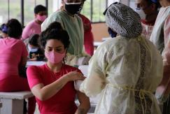Maduro dice que Venezuela vacunó al 70% de su población contra el COVID Maduro dice que Venezuela vacunó al 70% de su población contra el COVID