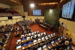 Acusación constitucional contra Piñera: Oposición dilataría votación hasta después de medianoche Acusación constitucional contra Piñera: Oposición dilataría votación hasta después de medianoche