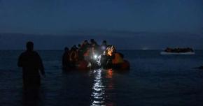 Francia rescata a más de 200 migrantes en el canal de la Mancha Francia rescata a más de 200 migrantes en el canal de la Mancha