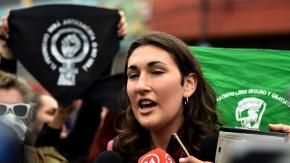 Emilia Schneider se convierte en la primera mujer trans en ser electa diputada Emilia Schneider se convierte en la primera mujer trans en ser electa diputada