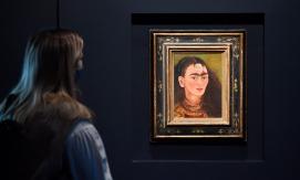 Frida Kahlo, una obsesión que rompe récords y se mantiene viva con imágenes inéditas Frida Kahlo, una obsesión que rompe récords y se mantiene viva con imágenes inéditas