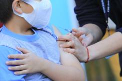 ISP autoriza uso de vacuna Sinovac contra el COVID-19 en niños desde los tres años ISP autoriza uso de vacuna Sinovac contra el COVID-19 en niños desde los tres años
