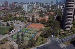 Las Condes lanza programa para ayudar a familias de clase media ante alza de precios Las Condes lanza programa para ayudar a familias de clase media ante alza de precios
