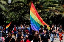 Comisión Mixta despacha proyecto de Matrimonio Igualitario: Se discutirá en ambas Cámaras Comisión Mixta despacha proyecto de Matrimonio Igualitario: Se discutirá en ambas Cámaras