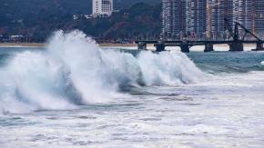 Armada emite aviso de marejadas desde el Golfo de Penas hasta Arica y Archipiélago Juan Fernández Armada emite aviso de marejadas desde el Golfo de Penas hasta Arica y Archipiélago Juan Fernández