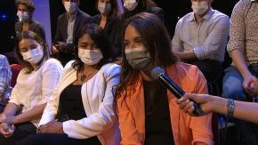 Irina Karamanos, la polola de Gabriel Boric: "Nos fuimos encantando con el tiempo" Irina Karamanos, la polola de Gabriel Boric: "Nos fuimos encantando con el tiempo"
