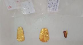 Hallan restos humanos con lenguas de oro en tumbas egipcias Hallan restos humanos con lenguas de oro en tumbas egipcias
