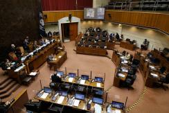Congreso acoge solicitud del Gobierno y extiende Estado de Excepción en macrozona sur Congreso acoge solicitud del Gobierno y extiende Estado de Excepción en macrozona sur