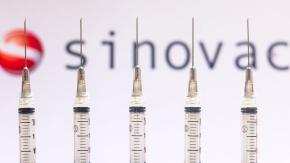 Sinovac: OPS exige 3 dosis para considerar completamente vacunadas a las personas de más de 60 años Sinovac: OPS exige 3 dosis para considerar completamente vacunadas a las personas de más de 60 años