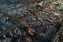 Gobierno decreta Estado de Catástrofe en Castro tras gigantesco incendio que arrasó 140 viviendas Gobierno decreta Estado de Catástrofe en Castro tras gigantesco incendio que arrasó 140 viviendas