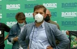 Boric y posible querella contra Kast por acusación de abuso: "Lo vamos a ver después de la elección" Boric y posible querella contra Kast por acusación de abuso: "Lo vamos a ver después de la elección"