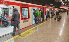 Servicio reforzado y Metro gratuito: Así será el transporte público el día de las elecciones Servicio reforzado y Metro gratuito: Así será el transporte público el día de las elecciones