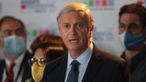 Kast acusa "intervencionismo" en apoyo de Bachelet a Boric mientras vocera Matthei le baja el perfil Kast acusa "intervencionismo" en apoyo de Bachelet a Boric mientras vocera Matthei le baja el perfil