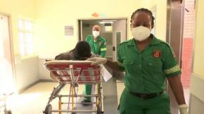 [VIDEO] Propagación sin precedentes: Advierten tsunami de infecciones por variable Ómicron