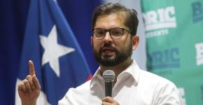 Boric confirma que se realizaría examen de pelo: "No tengo nada que ocultar"