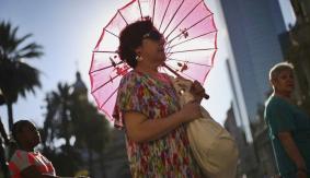 Hasta 37°C: Meteorología emite alerta por calor extremo para 6 regiones este fin de semana Hasta 37°C: Meteorología emite alerta por calor extremo para 6 regiones este fin de semana