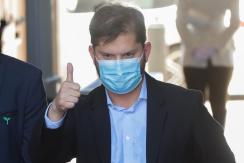 Boric reitera compromiso con convergencia fiscal: "Vamos a ir paso a paso para no desbarrancarnos" Boric reitera compromiso con convergencia fiscal: "Vamos a ir paso a paso para no desbarrancarnos"