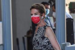 Diputados ofician a ministra Gloria Hutt por falta de transporte público durante las elecciones Diputados ofician a ministra Gloria Hutt por falta de transporte público durante las elecciones