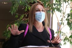 "Quiero pedir un deseo de Navidad": Pamela Jiles solicita tramitar quinto retiro de AFP con urgencia "Quiero pedir un deseo de Navidad": Pamela Jiles solicita tramitar quinto retiro de AFP con urgencia