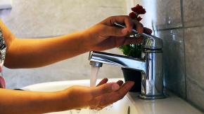 MOP y racionamiento de agua en ciudades: "No hemos llegado a eso, pero hemos estado muy cerca" MOP y racionamiento de agua en ciudades: "No hemos llegado a eso, pero hemos estado muy cerca"