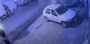 Madre de niña baleada en La Pintana relata actuar de atacante: "Empezó a disparar hacia todos lados" Madre de niña baleada en La Pintana relata actuar de atacante: "Empezó a disparar hacia todos lados"